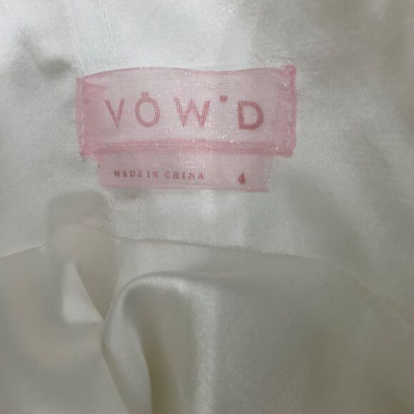 Vow’d Mermaid Trumpet Plunge Wedding Gown women’s Size 4 white train Crepe - Picture 5 of 14